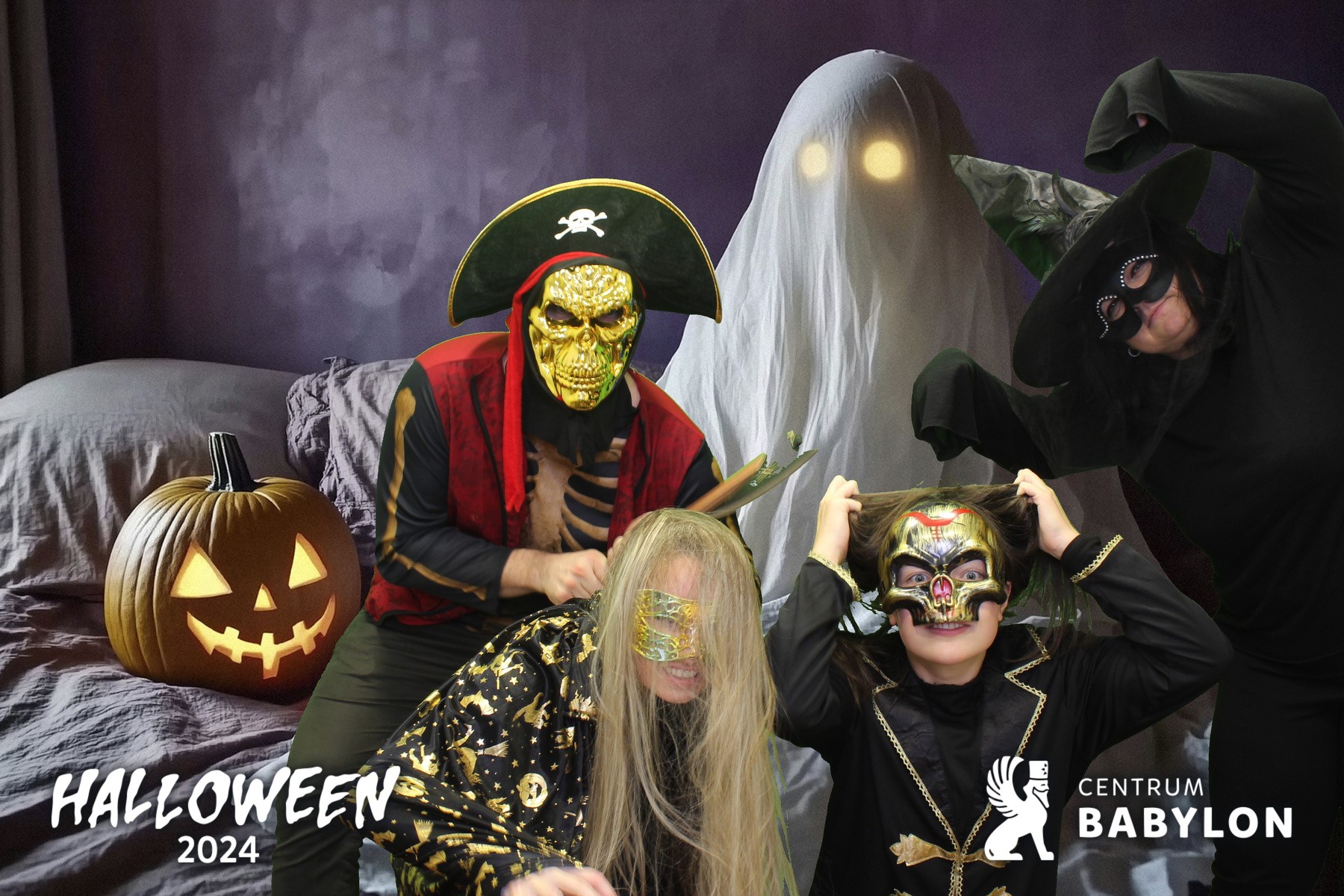 Halloween photo booth in the Magic Box